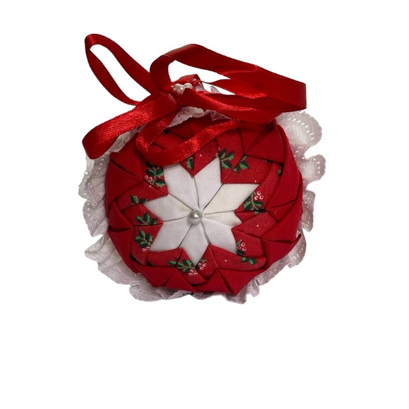 Vintage Handmade Folded Fabric Star Ribbon Christmas Ball Ornaments Set of 6 - Picture 9 of 15